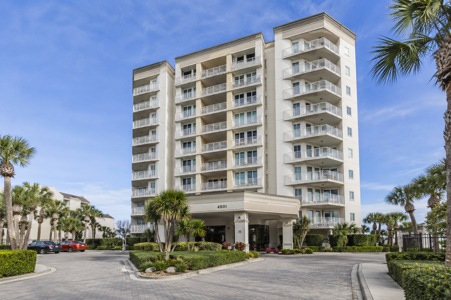 Gulf Coast condominium property exterior.